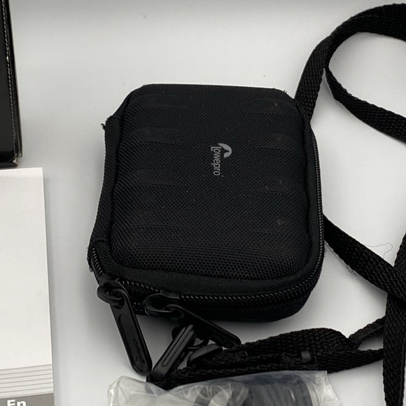 Nikon COOLPIX S3100 14.0MP Digital‎ Camera Silver Battery Charger AV  & Manual - Picture 8 of 16